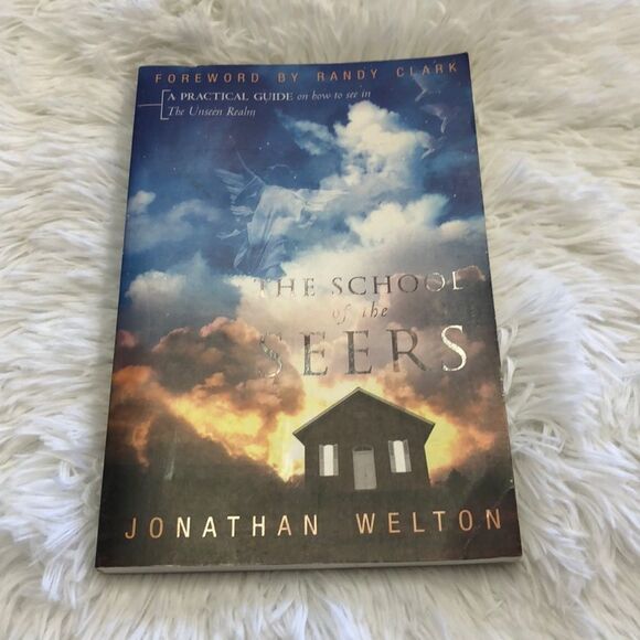 ❄️The School of Seers - Picture 2 of 5